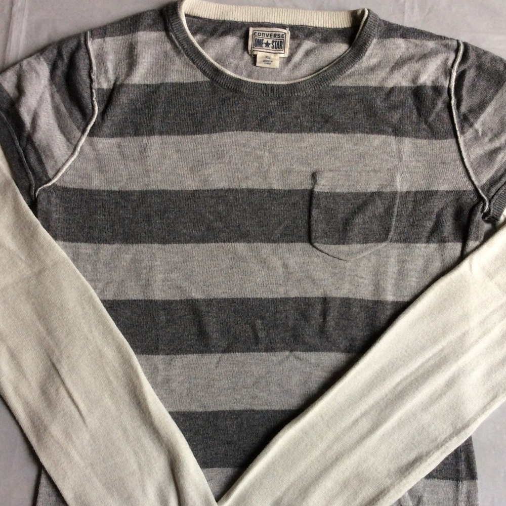 Converse sweater top